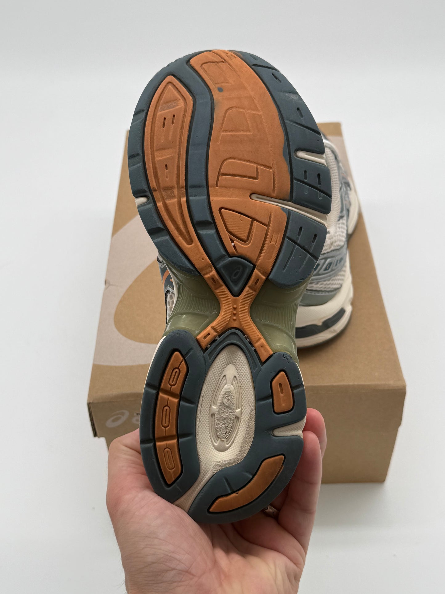 Asics Gel 1130 „Silber / Beige“ EU 37 - SNEAKERREPAIR