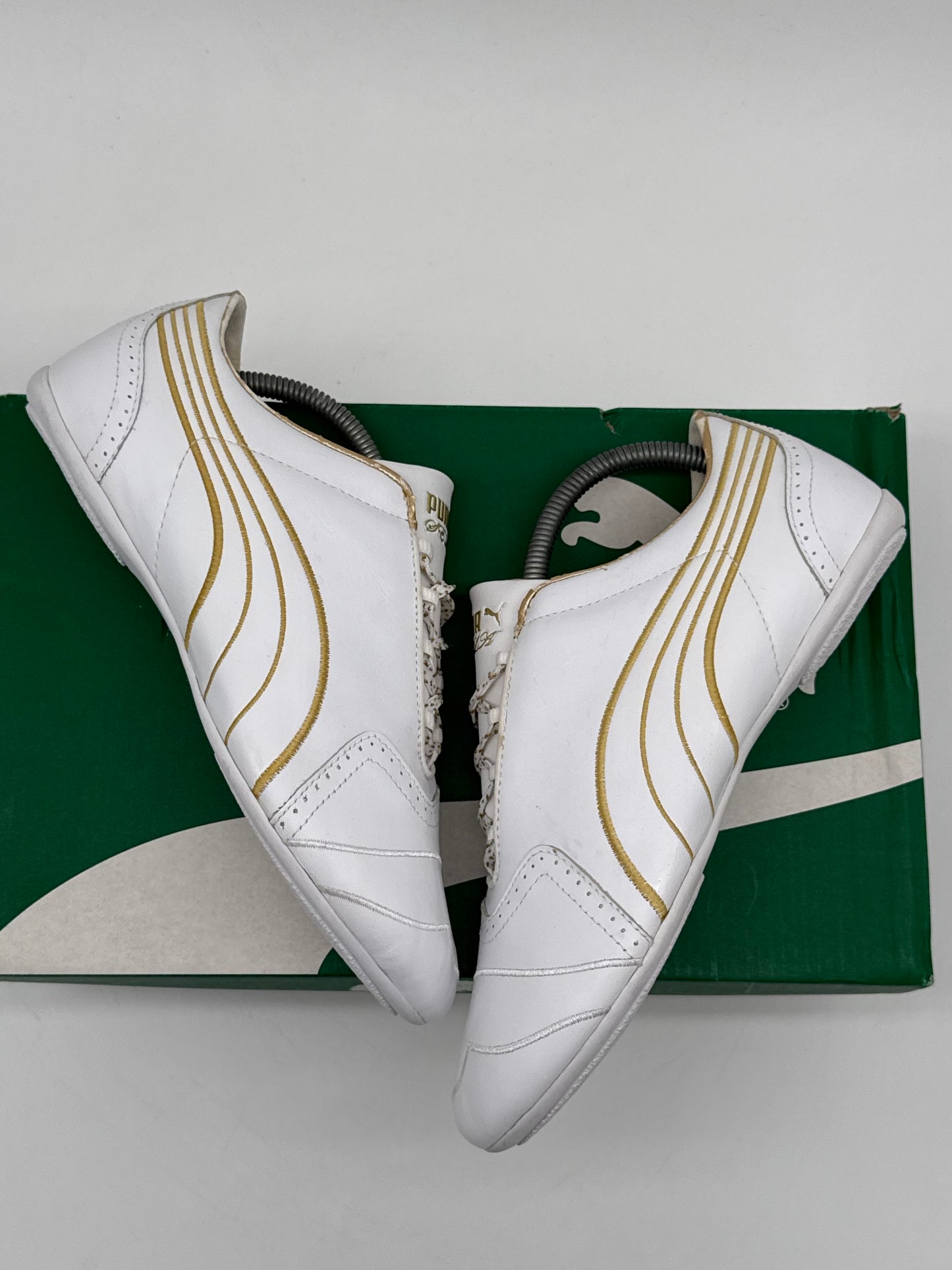 Puma Speedcat „Weiß / Gold“ EU 39