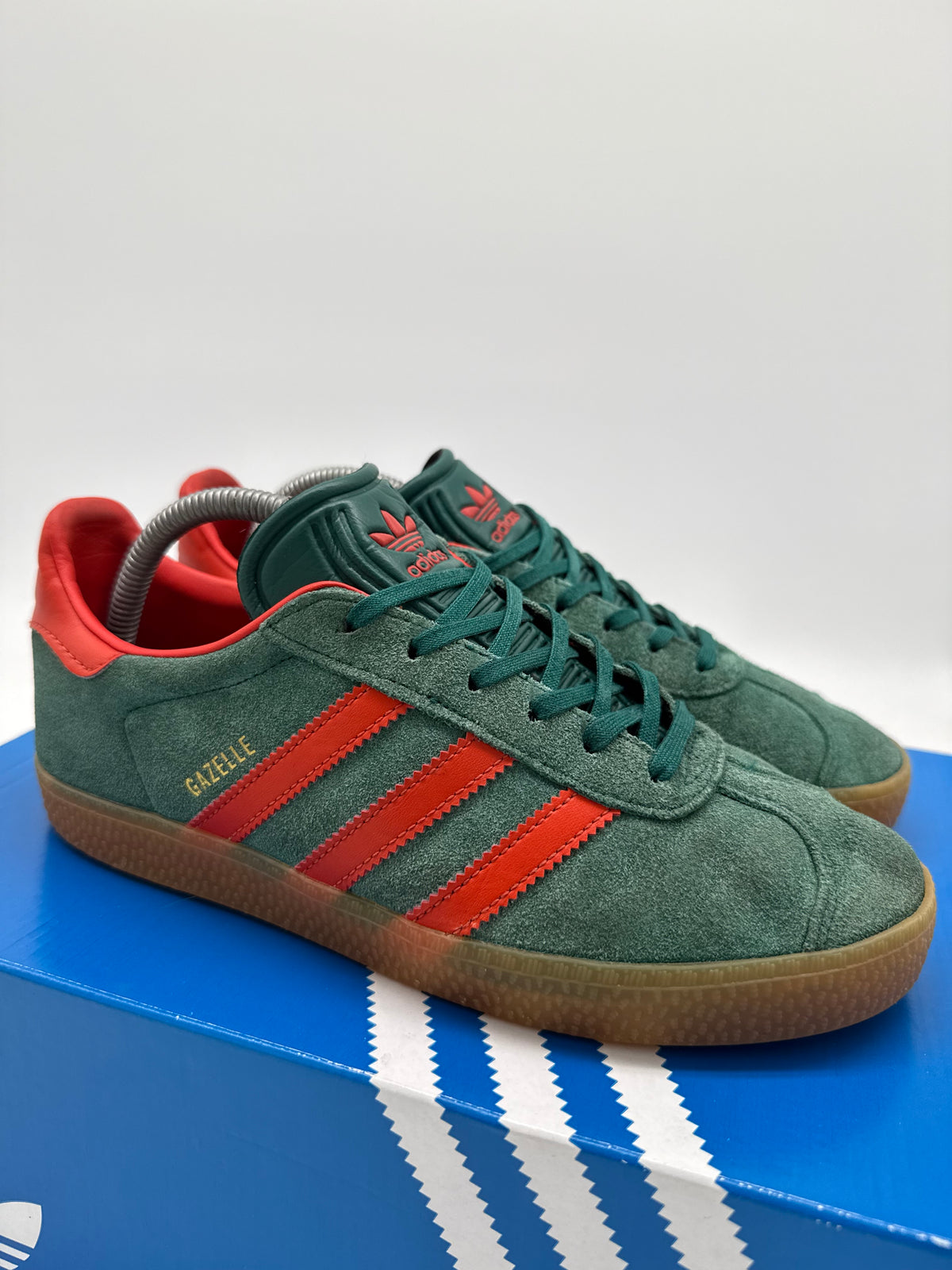 Adidas Gazelle „Collegiate Grün/Preloved Rot“ EU 37 1/3