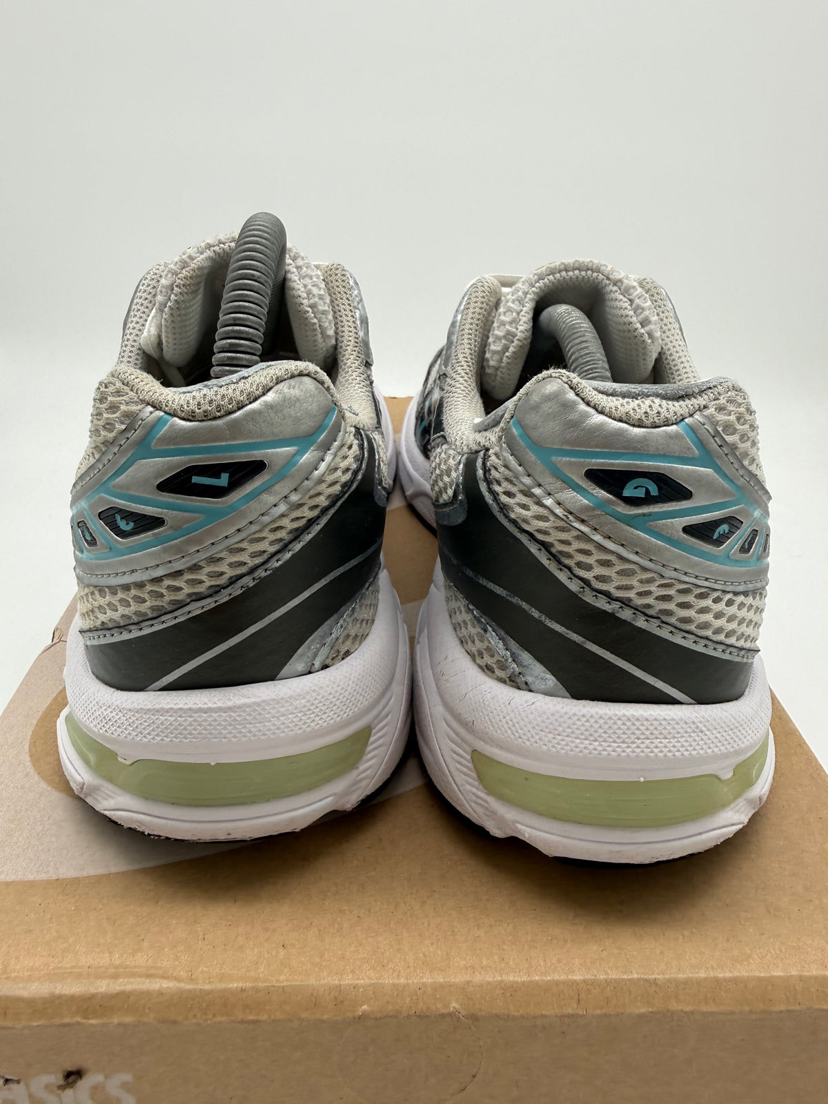 Asics GEL-1130 „Silber/Türkis“ EU 40,5