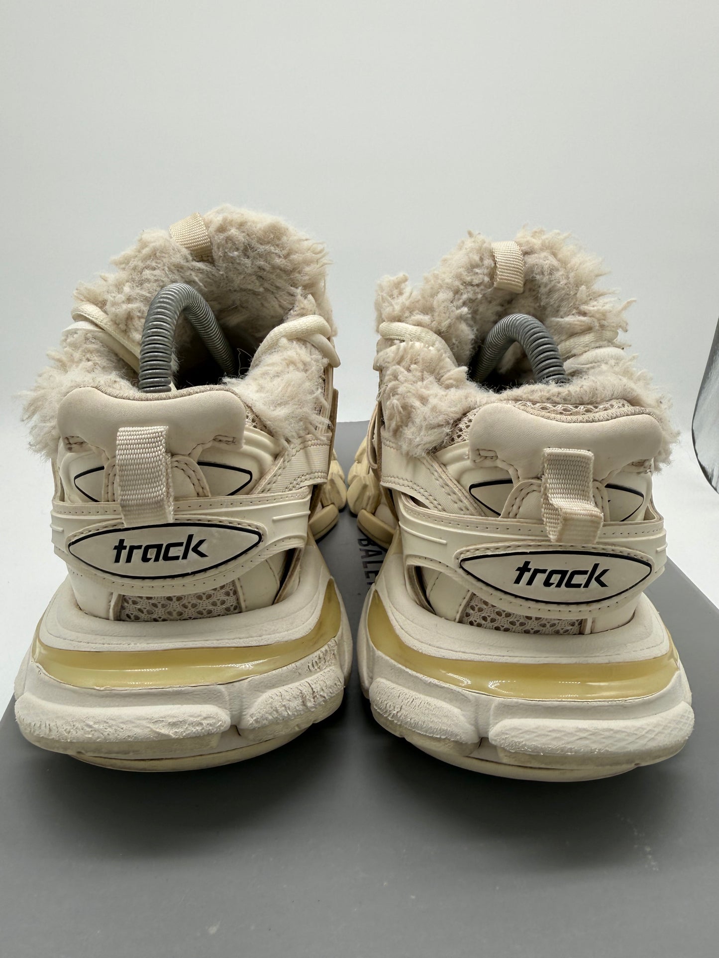 Balenciaga Track Faux Fur „White/ Creme“ EU 36 Damen