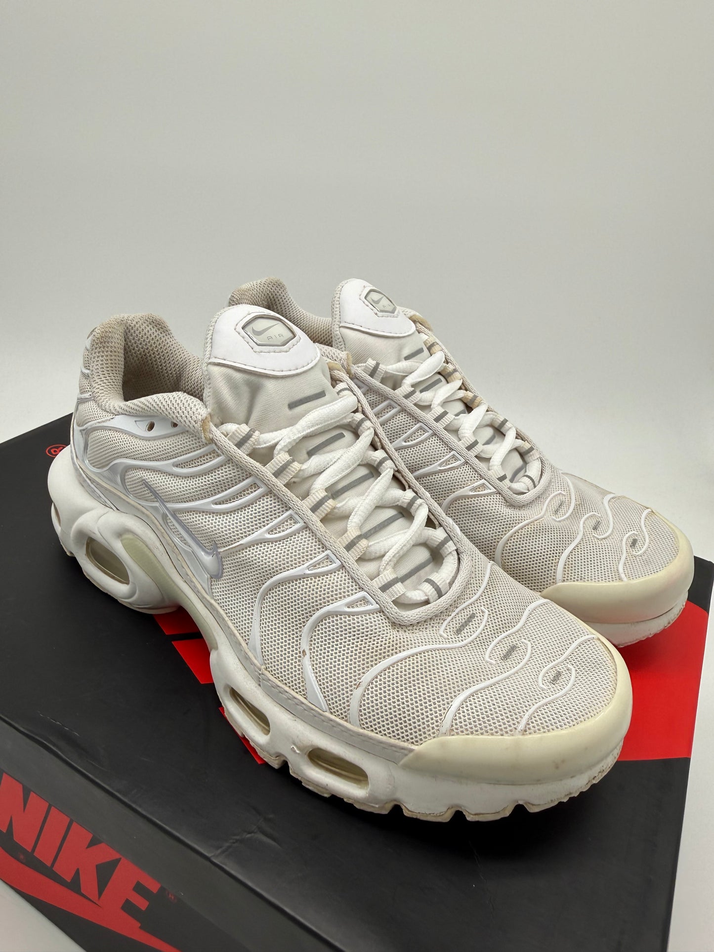 Nike Air Max Plus „White / Pure Platinum“ EU 36,5