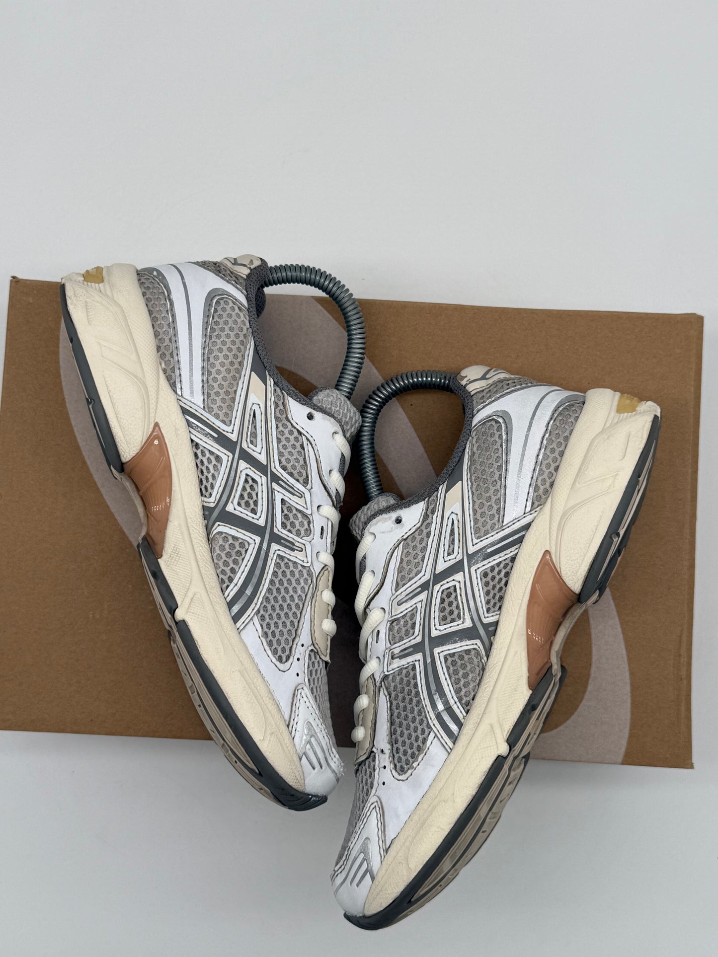 Asics Gel-1130 „White / Grey / Beige“ EU 37