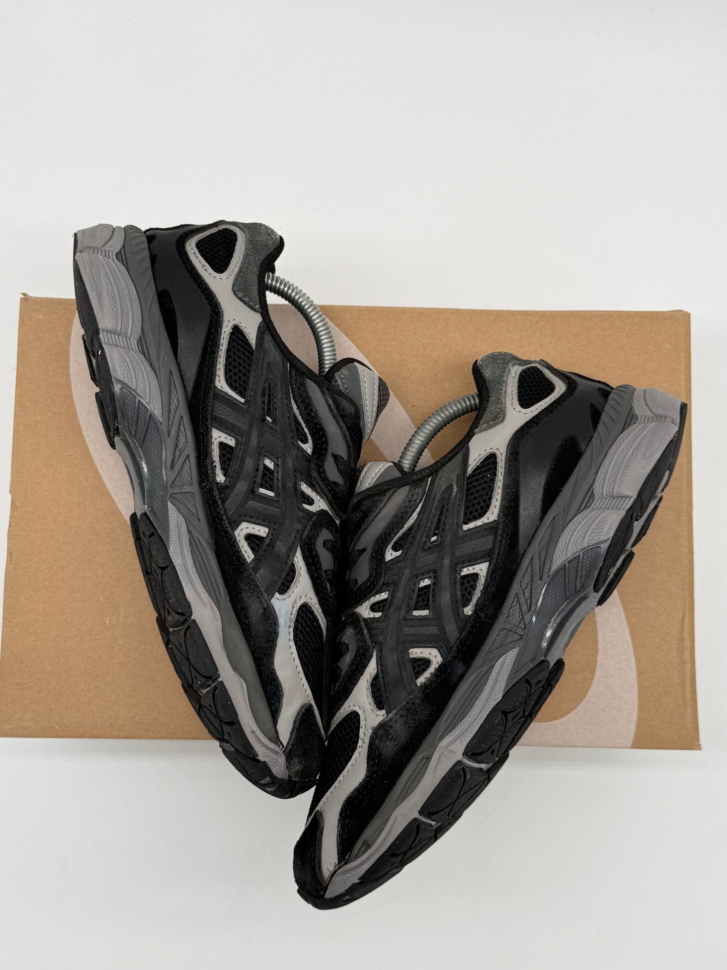 Asics Gel NYC „Graphite Grey / Black“ EU 39
