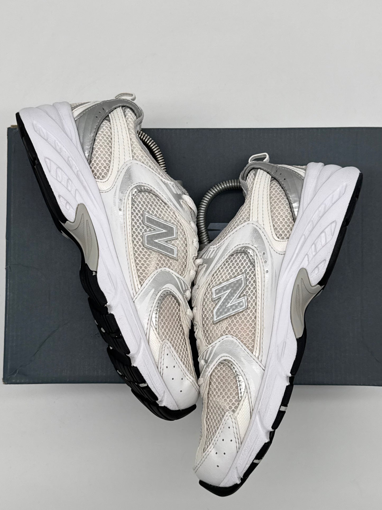 New Balance 530 „White / Silver“ EU 40