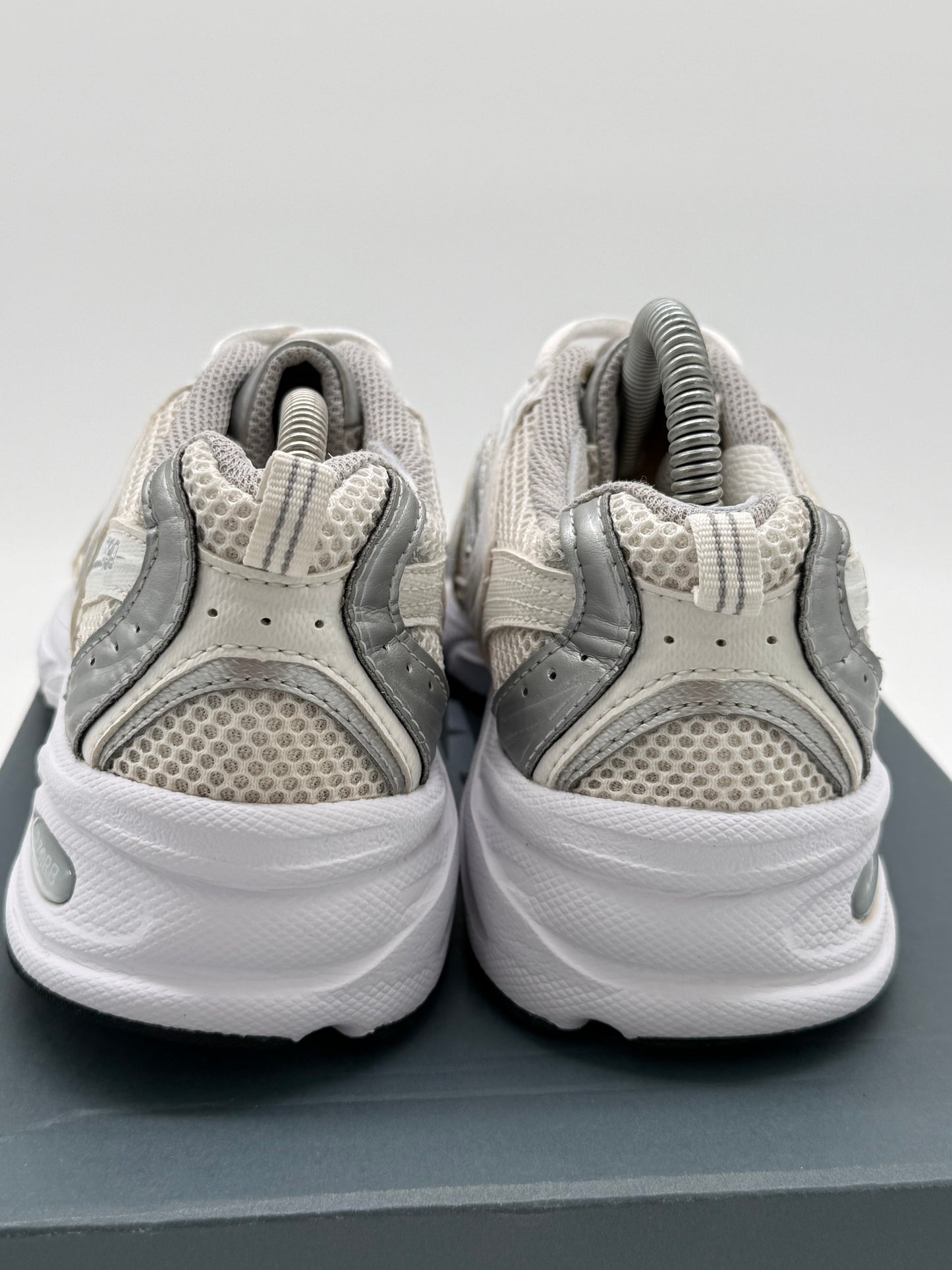 New Balance 530 „White / Silver“ EU 40