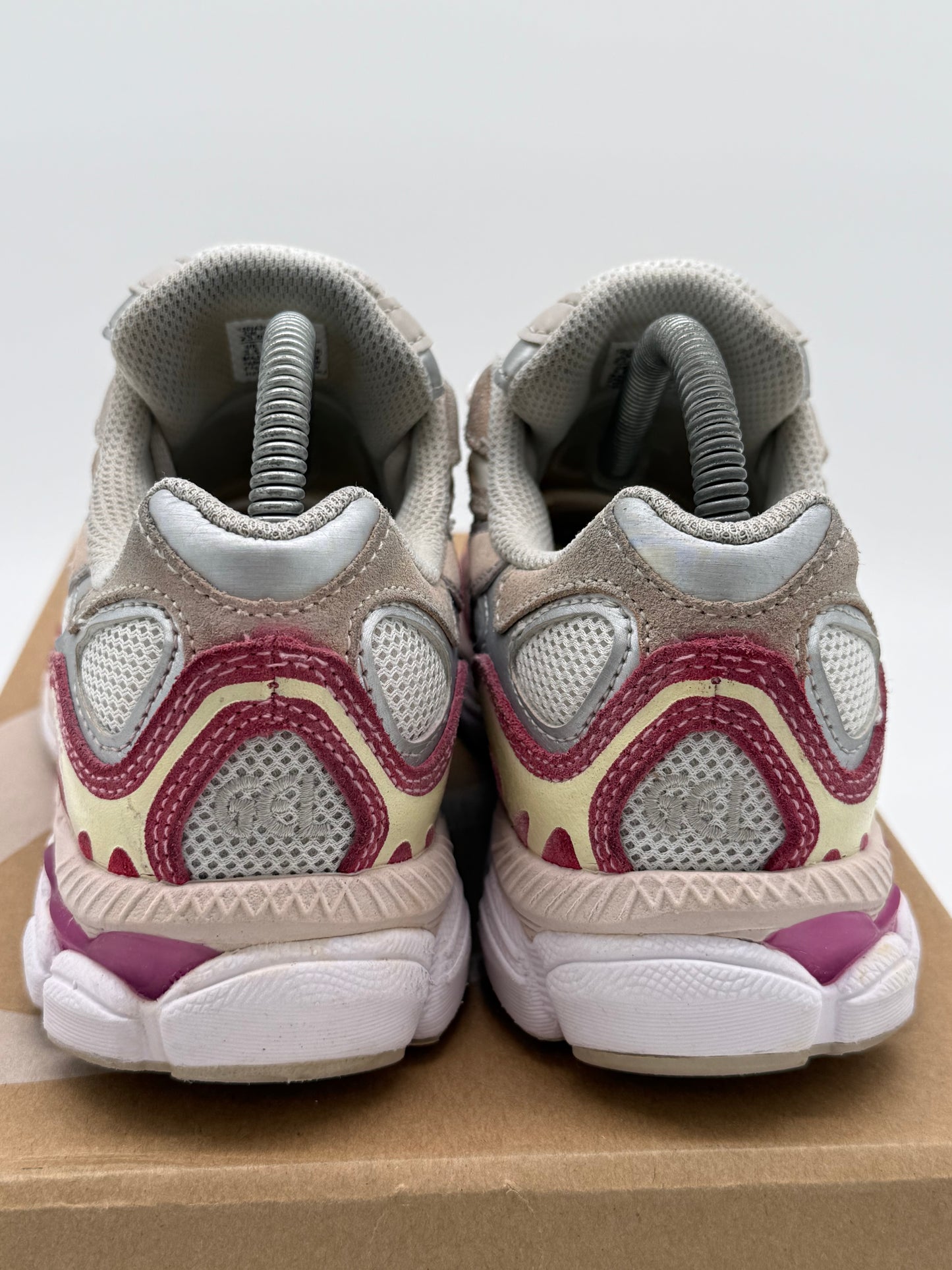 Asics Gel NYC „Creme / Rosa“ EU 37 - SNEAKERREPAIR