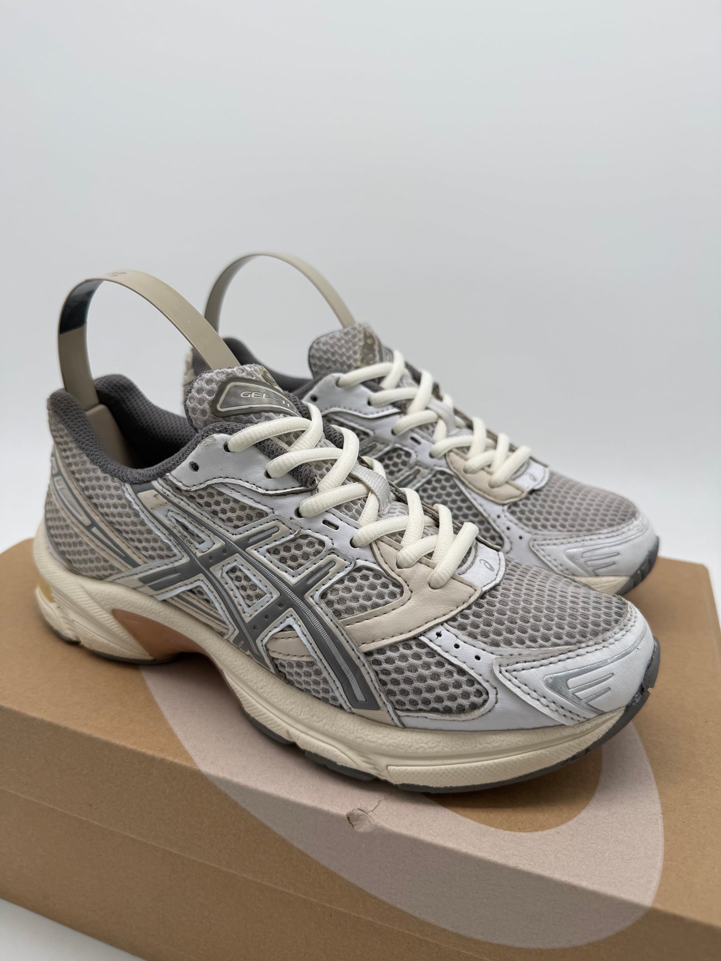 Asics GEL-1130 „White / Silver / Oystergrey Grey“ EU 37