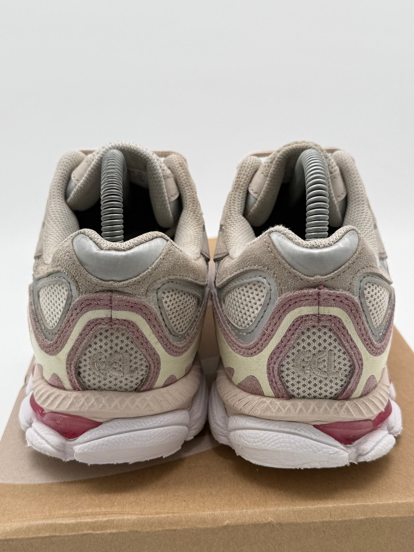 Asics Gel NYC „Rosa / Beige“ EU 40.5 - SNEAKERREPAIR