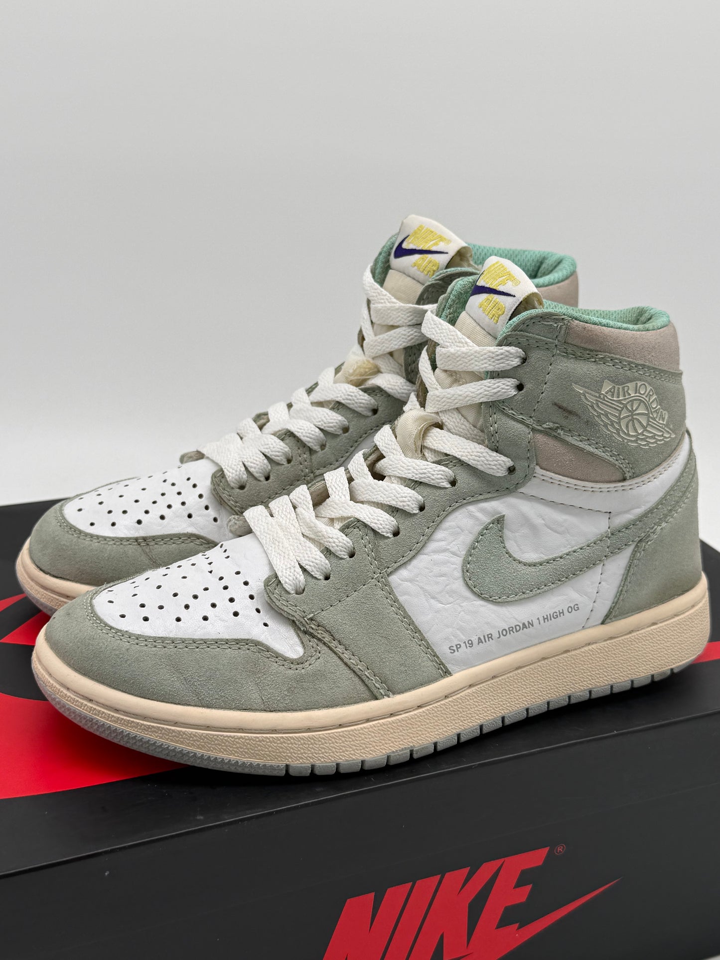 Jordan 1 High Retro „Turbo Green“ EU 36