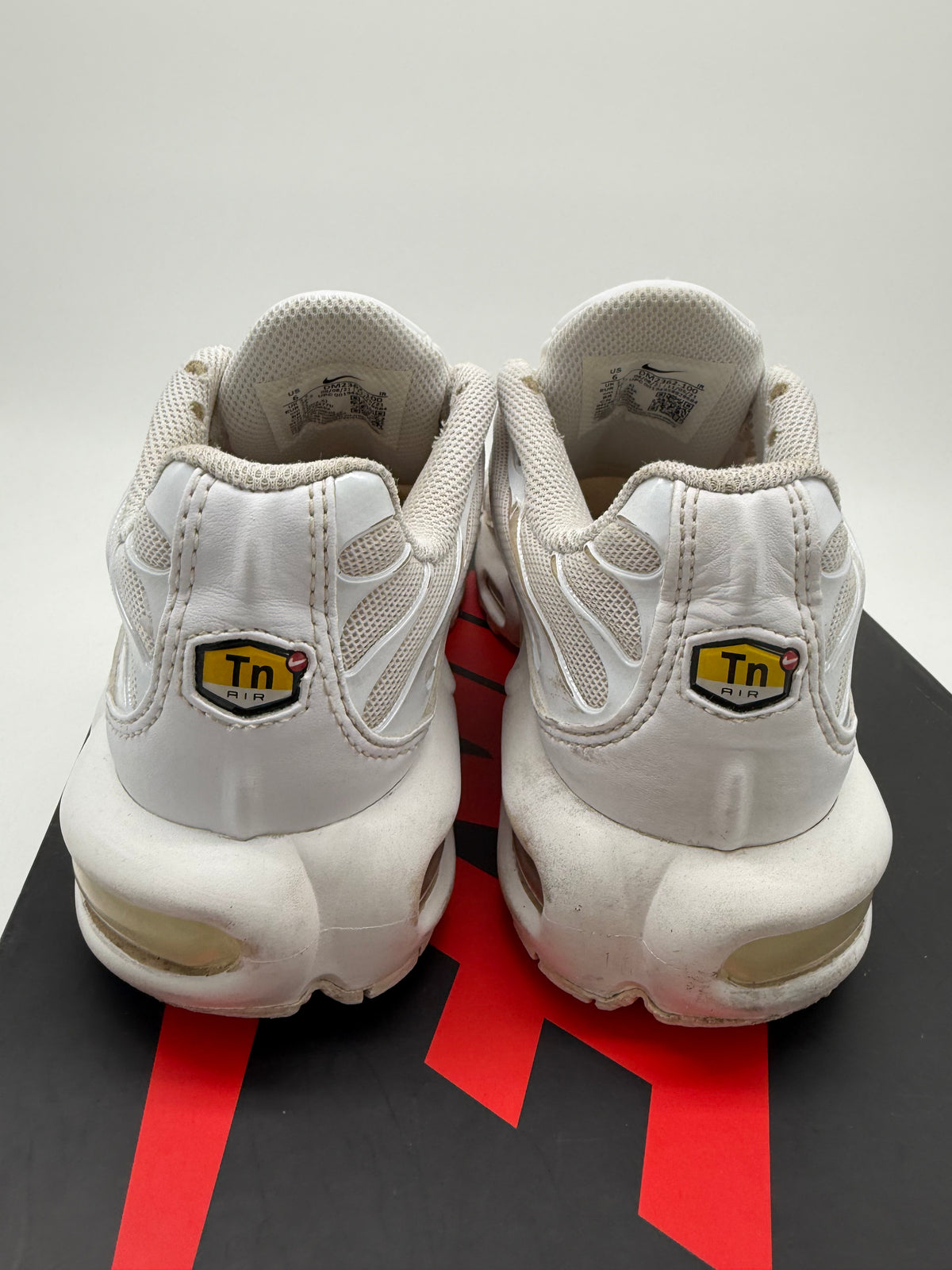 Nike Air Max Plus „White / Pure Platinum“ EU 36,5