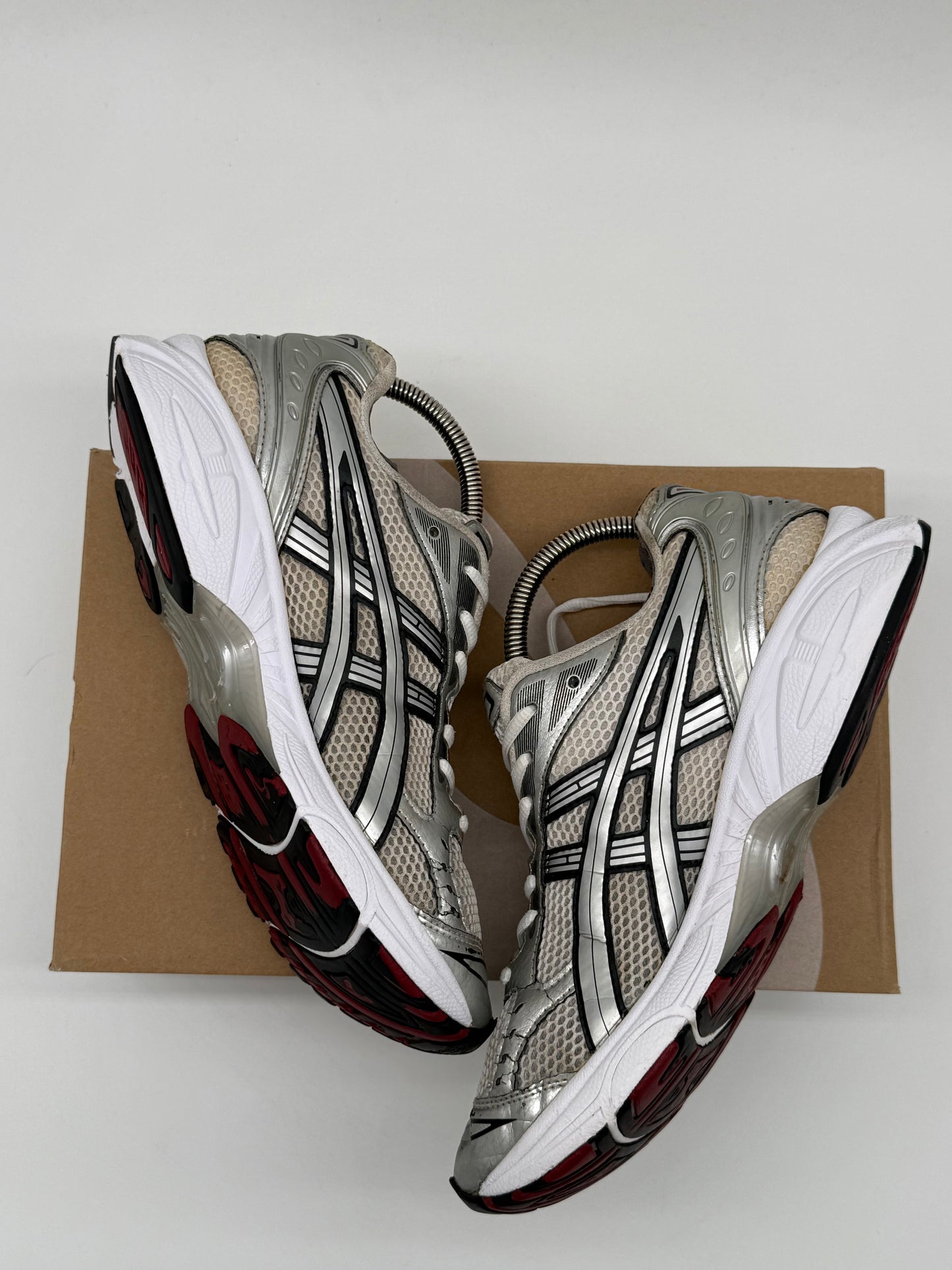 Asics Gel Kayano 14 „Silber / Burgundi“ EU 42.5 - SNEAKERREPAIR