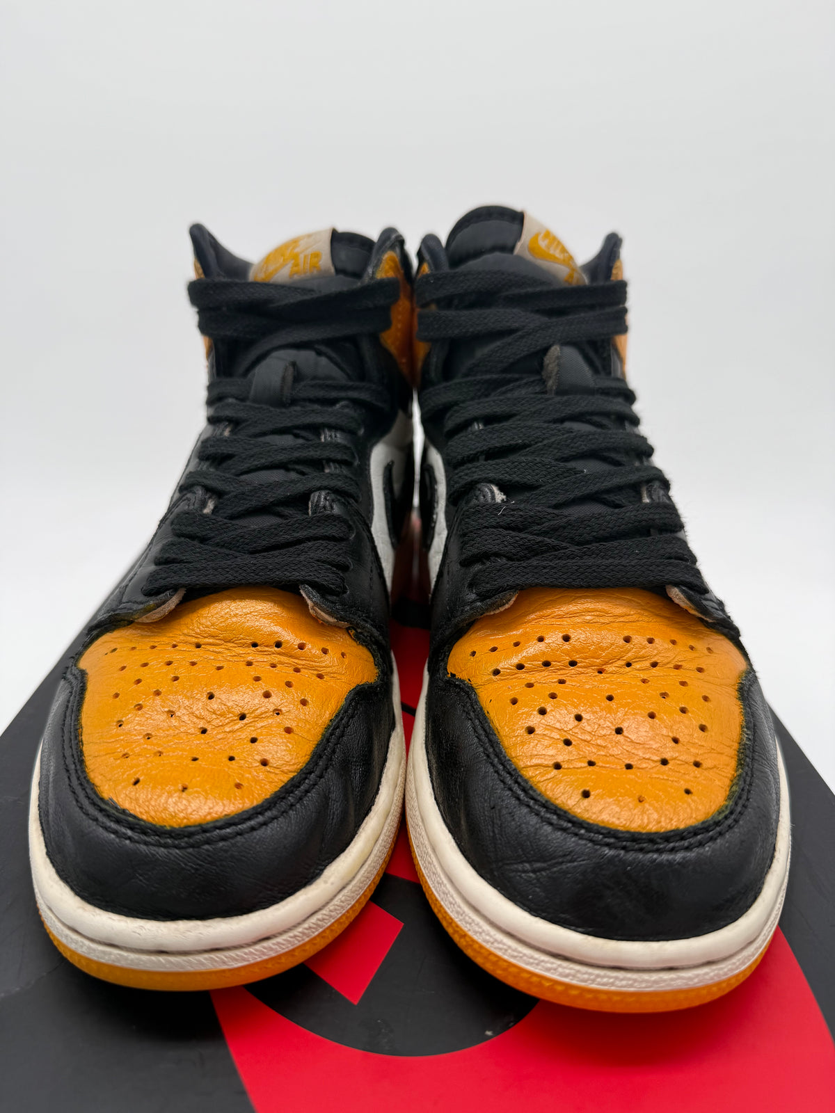 Nike Jordan 1 High „Taxi“ EU 40